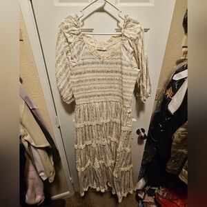 Ivy City Co Cream Floral Dress